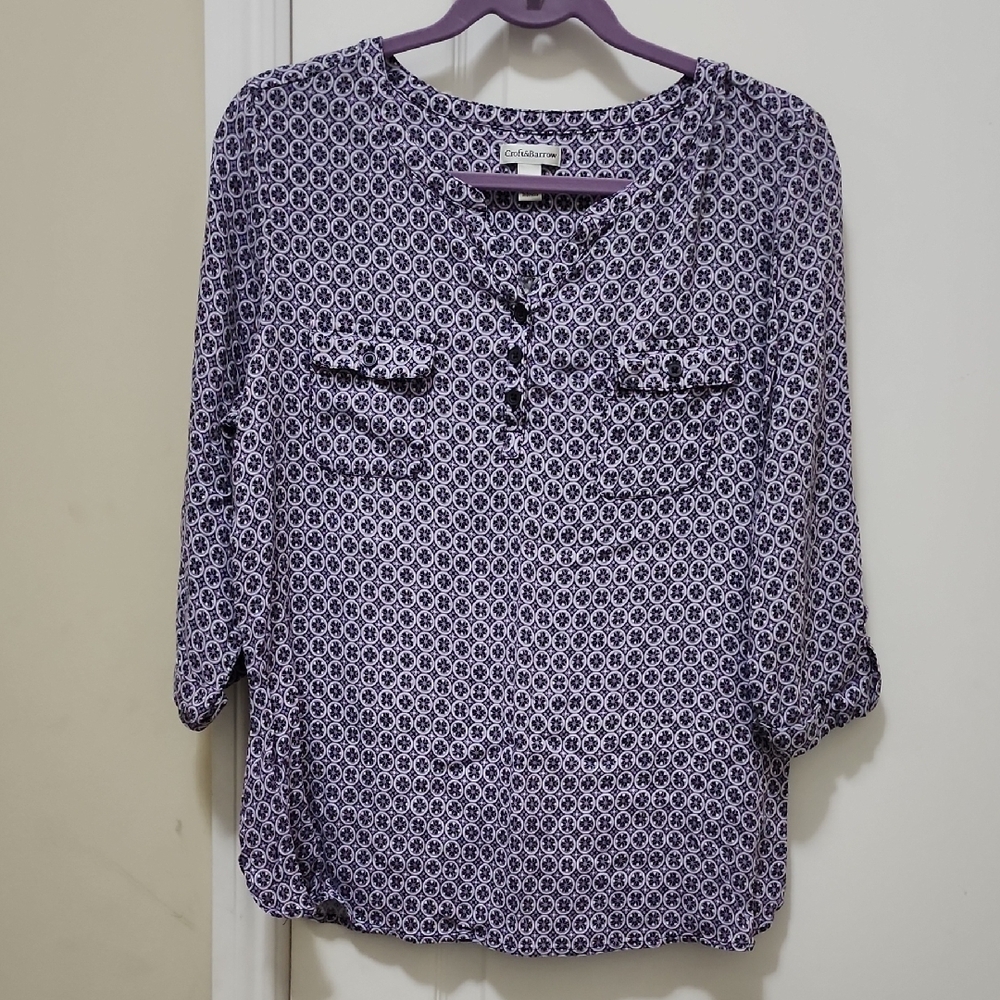CROFT & BARROW Purple and White Print V Neck Henley Buttoned Blouse Size Large